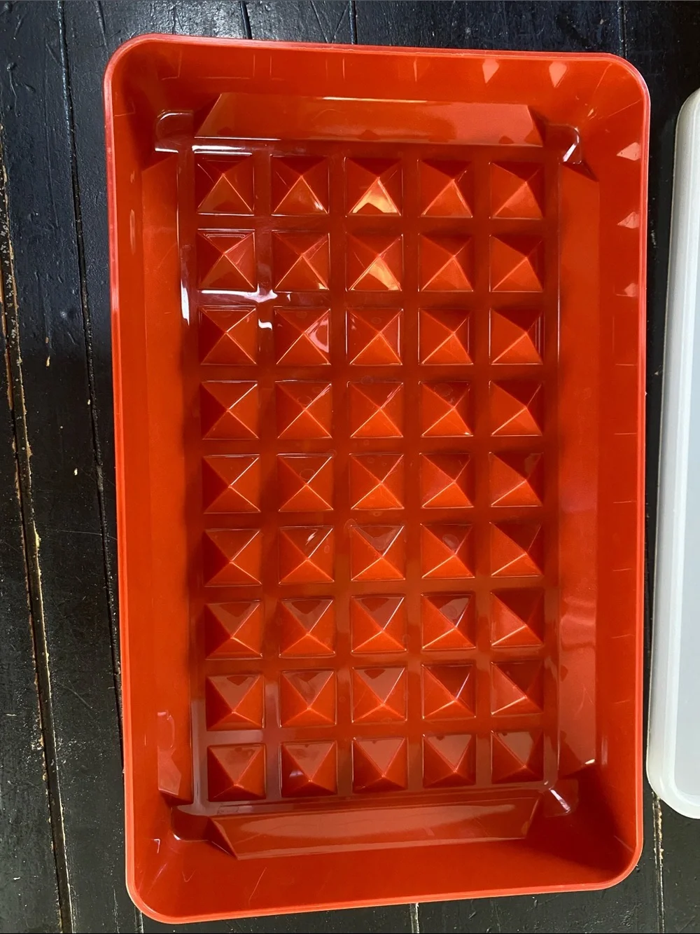Tupperware 1292 by inches