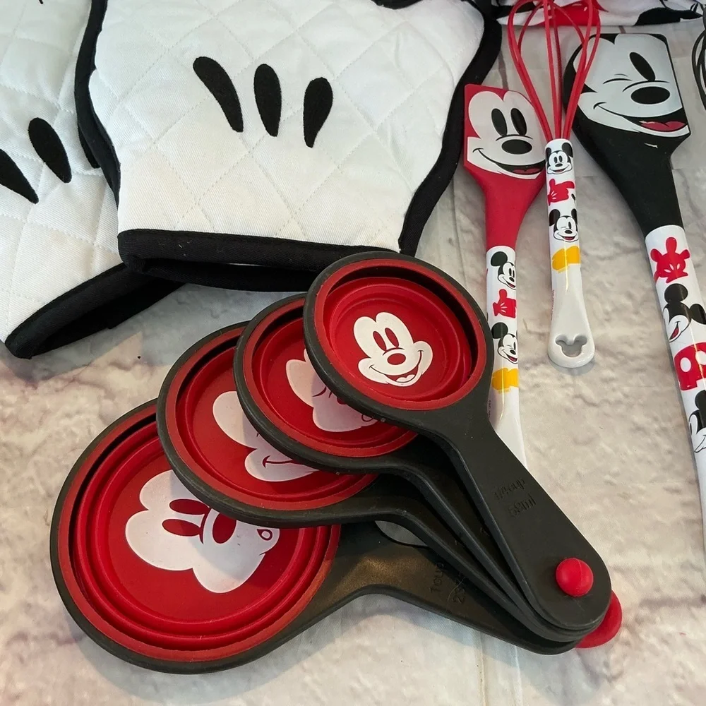 Disney mickey mouse