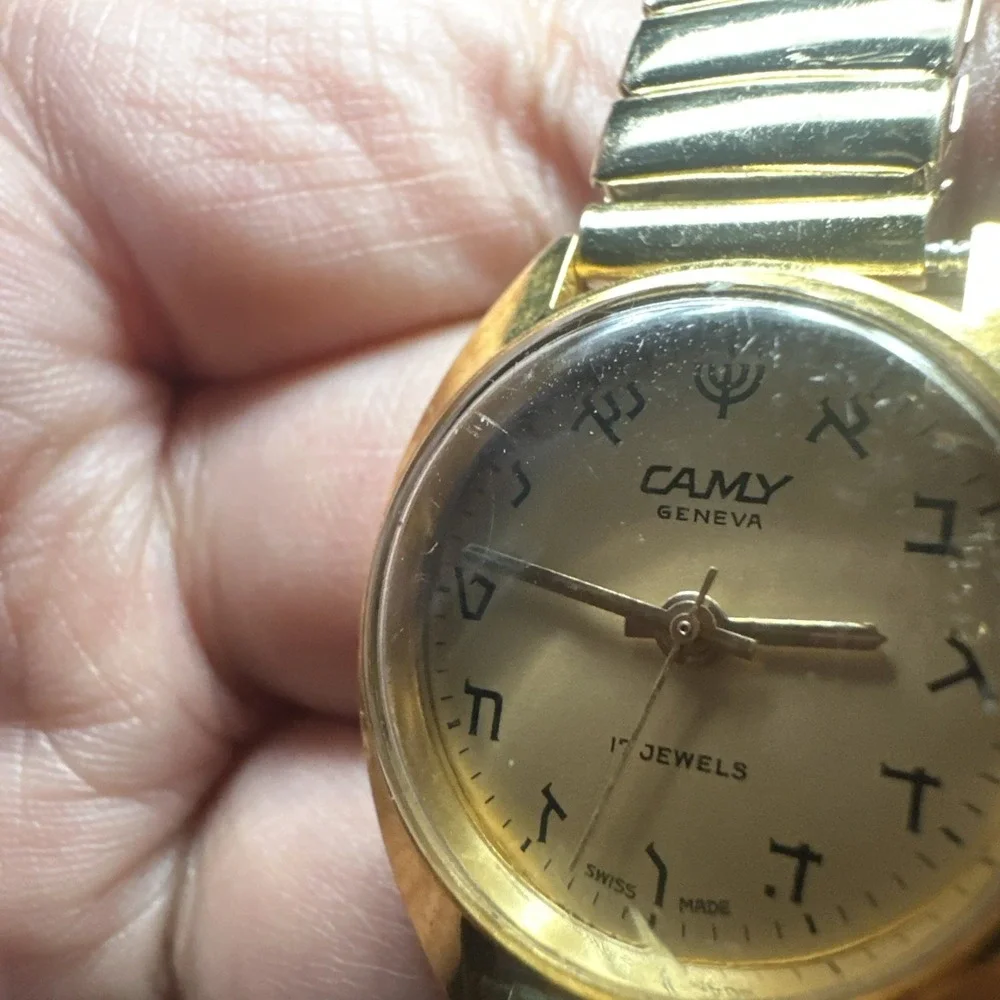 Works Vintage CAMY GENEVA 1218 Hebrew Dial Manual Wind Womens Watch 25mm 6.5in