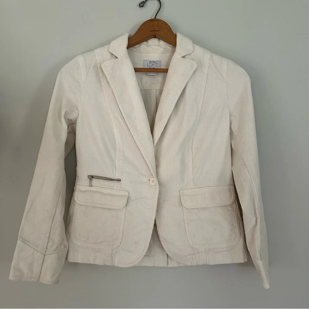 Anne Taylor Loft Corduroy  Blazer Business Casual Minimalist Cream Petite 4