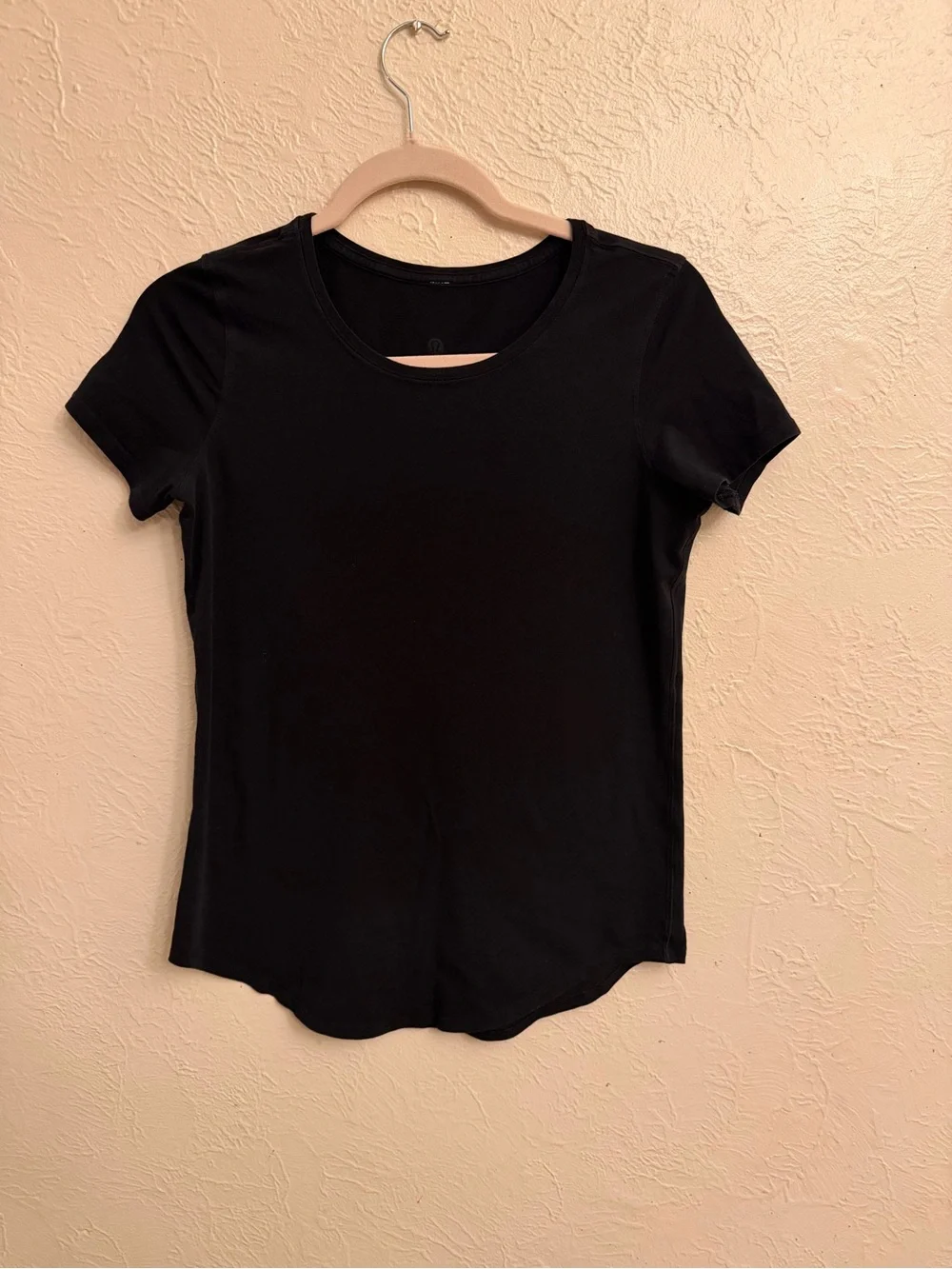lululemon athletica Black Short-Sleeve Crew Tee