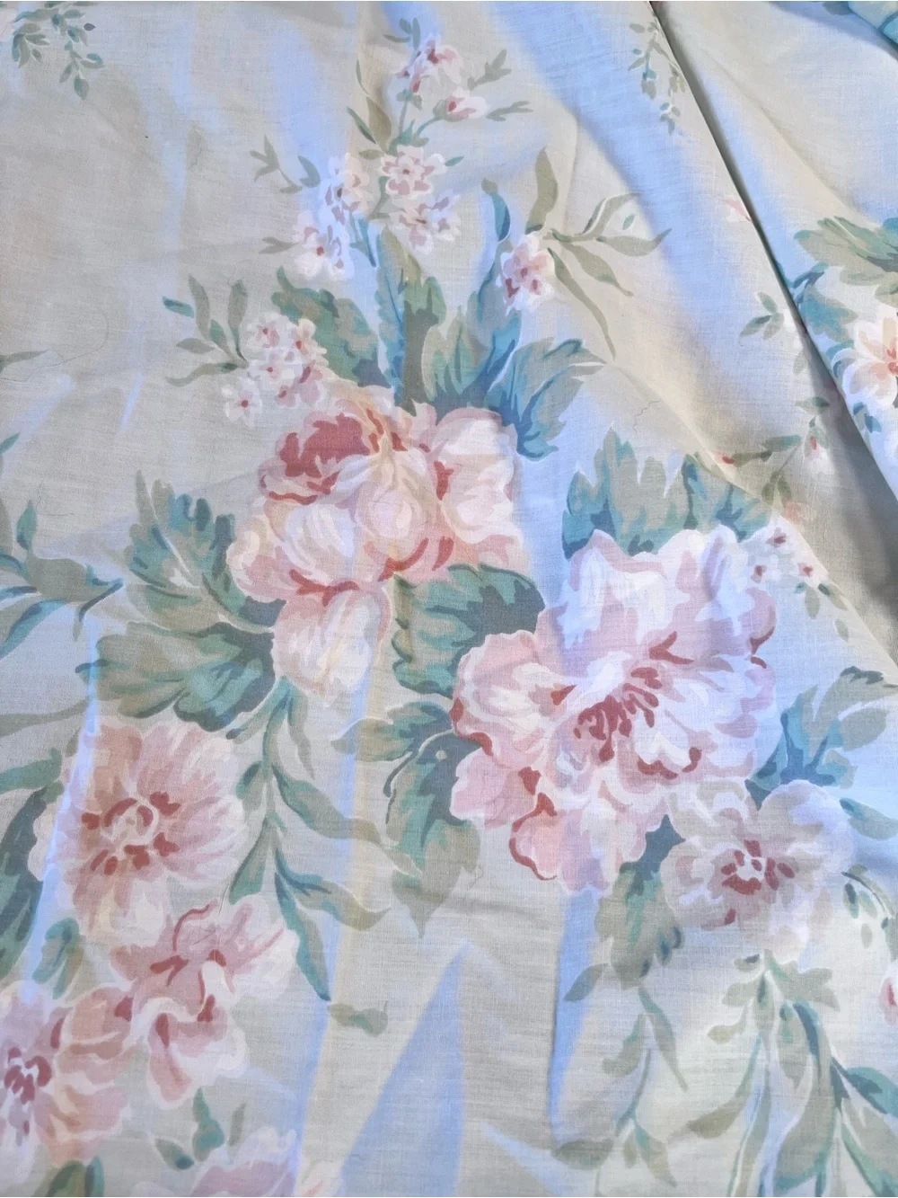 Vintage J.P. Steven’s Floral ruffled Lace Full Sheet Set