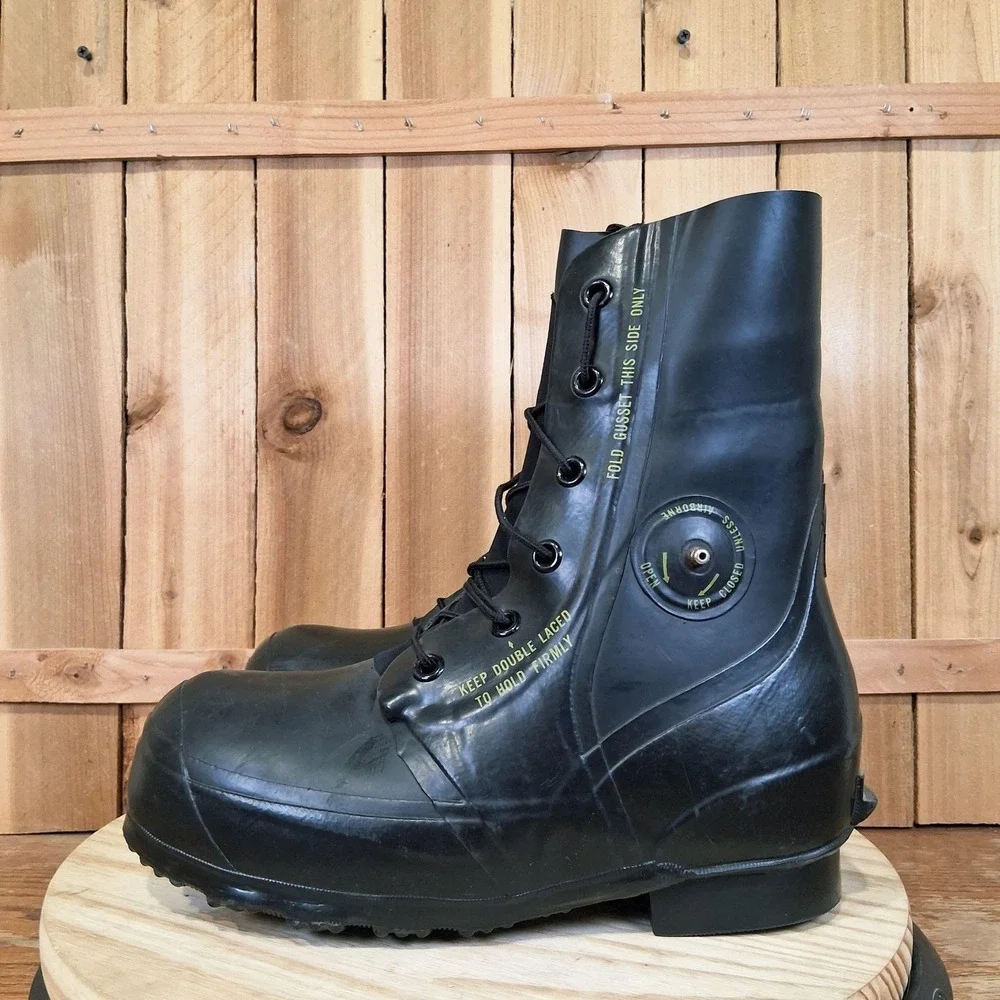 Vintage Bata US Military Mickey Mouse Rubber Boots Mens 8N Black Cold Weather