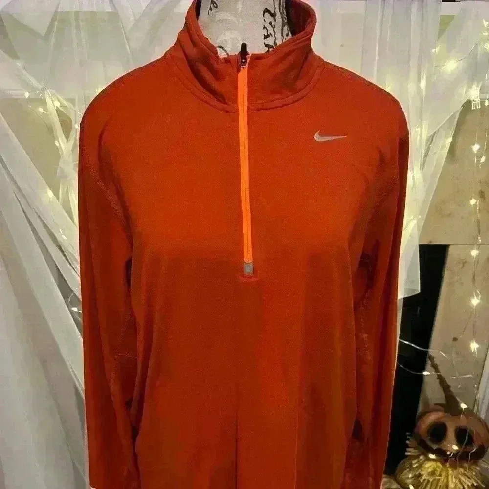 Nike Women’s Runner by Jacket. Medium. Orange. Dri-Fit. Preowned.