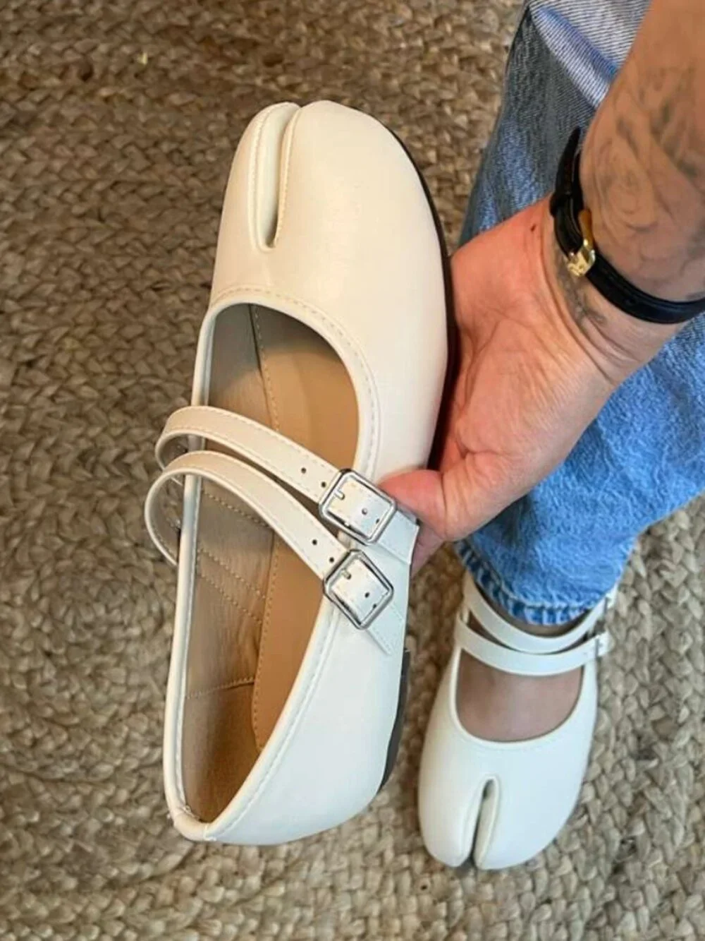 TABI CREAM TABIS FLAT - MARYJANE DOUBLE STRAP SPLIT TOE FLATS