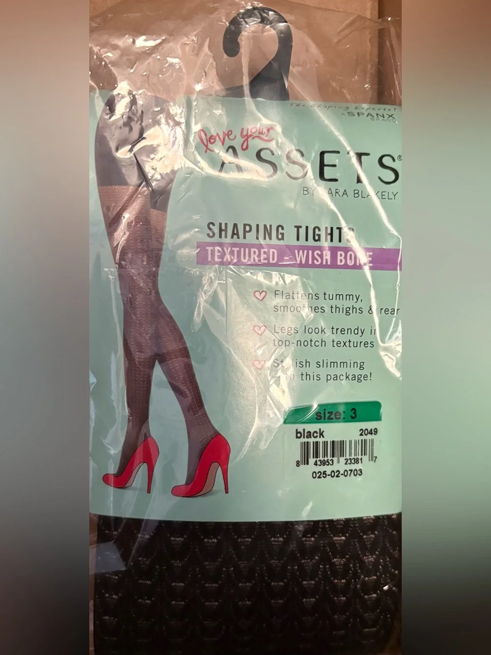 Assets By Spanx top patterned outfit