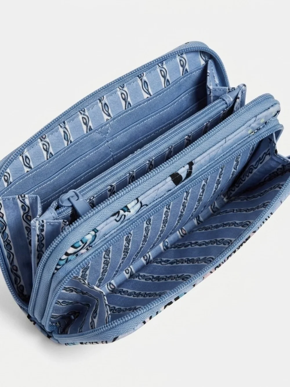 Vera Bradley stylish quilted