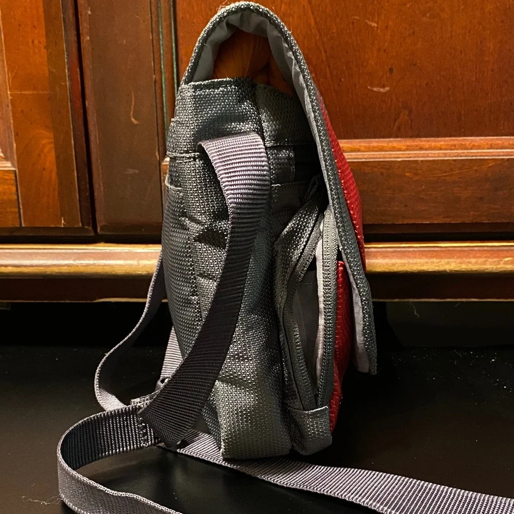 Tumi compact versatile
