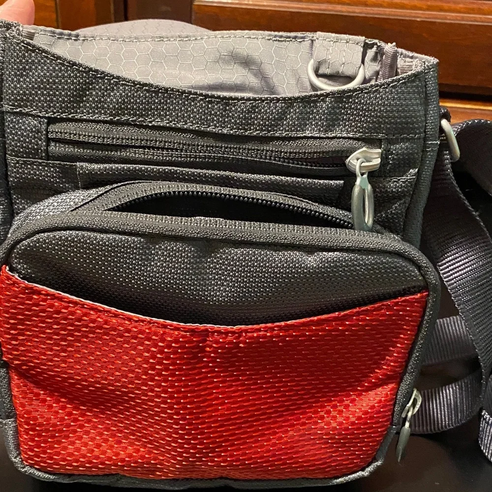 Tumi compact versatile