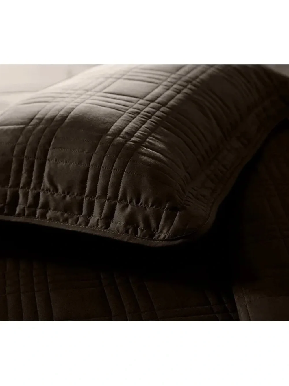 Queen 3 piece Chocolate Brown Quilted Bedspread Set