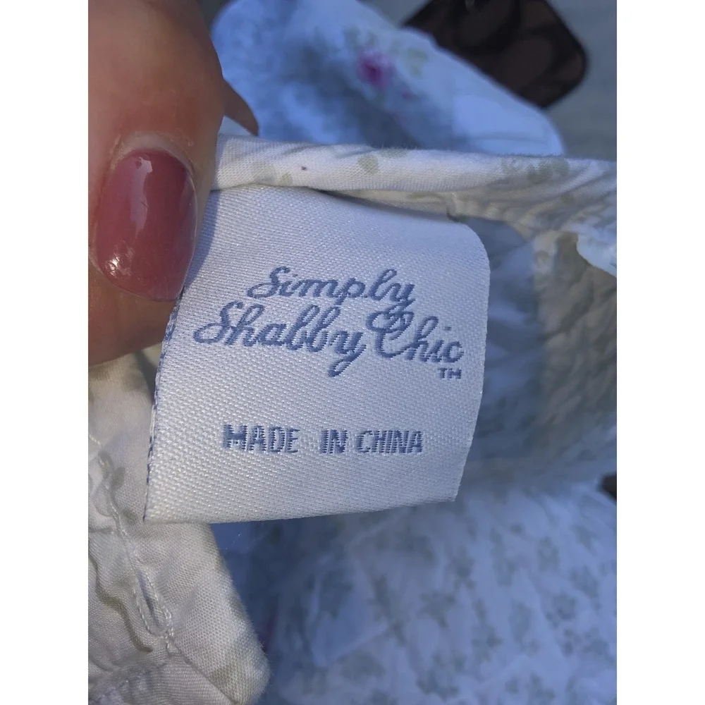 Simply Shabby Chic Queen Quilt Patchwork Roses/Stripes 100% Cotton EUC