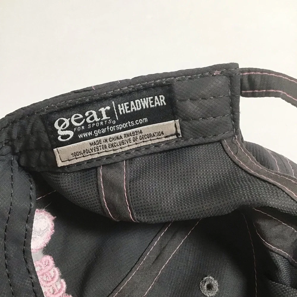 Deer Valley Ski Resort Hat Gear Cap Gray Pink Contrast Stitch Adjusts Vintage