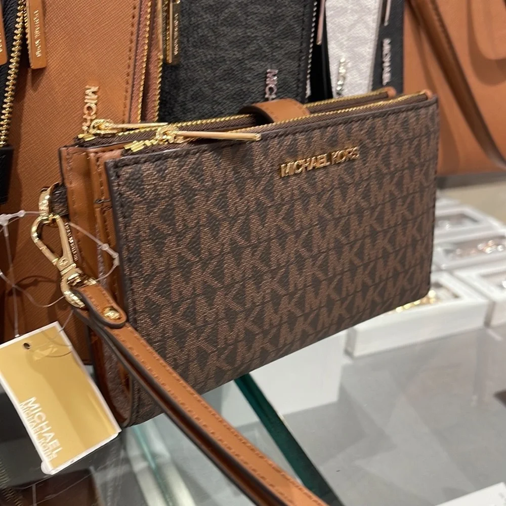 MICHAEL KORS LARGE DOUBLE ZIP WRISTLET PHONEHOLDER WALLET CLUTCH Brown