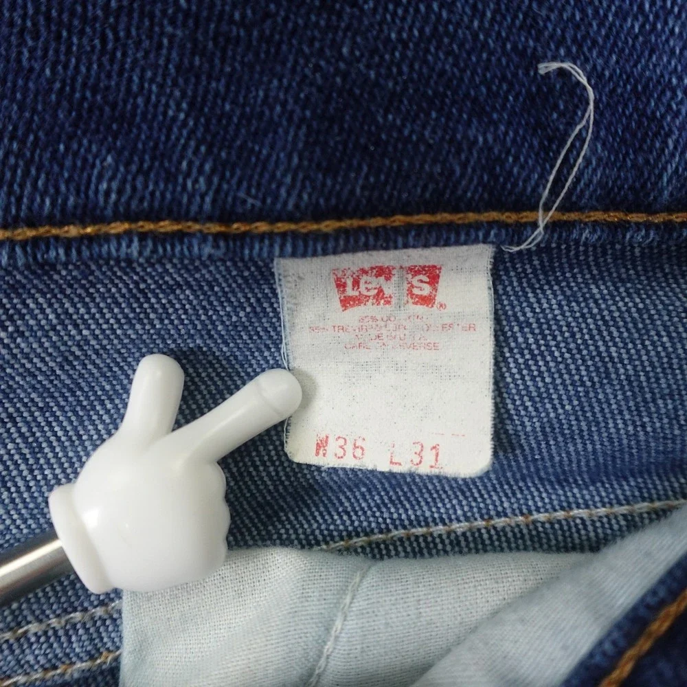 Levis levis 517