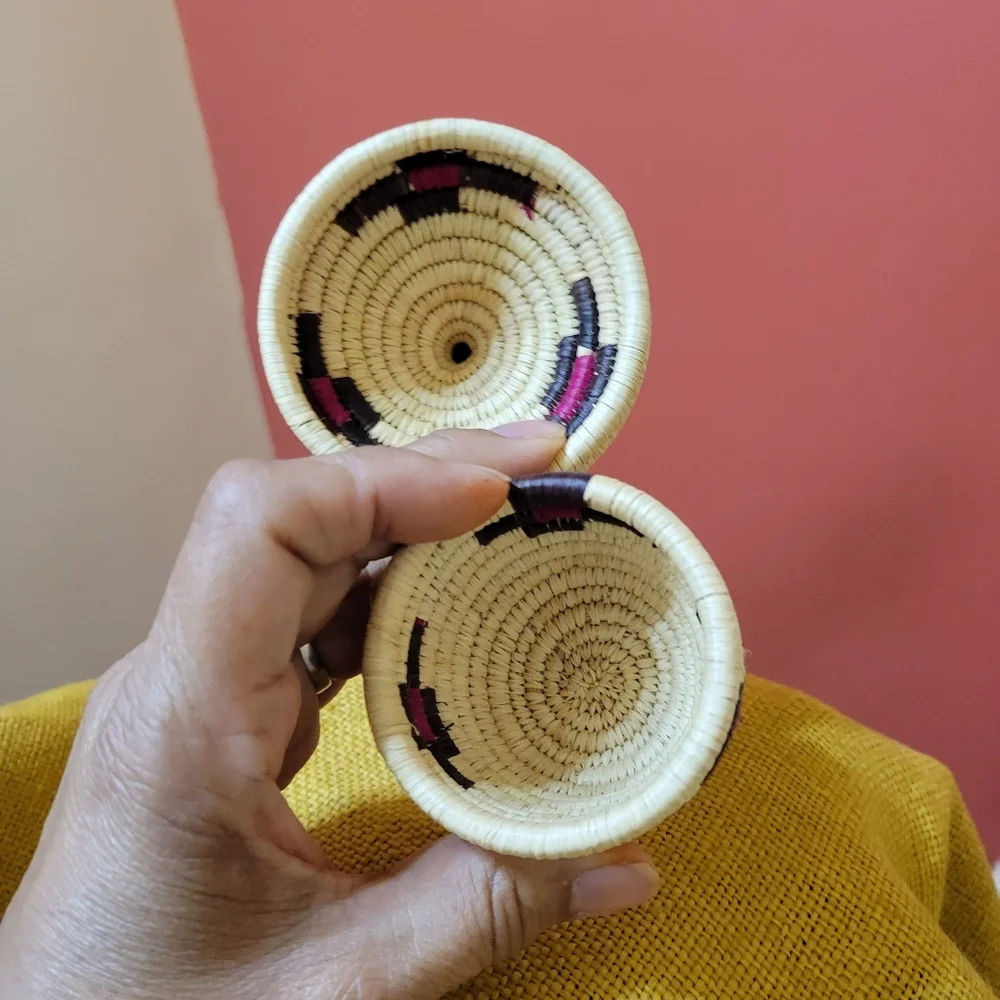 N/A african basket