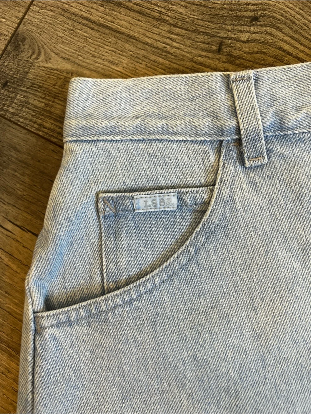 Lee from come