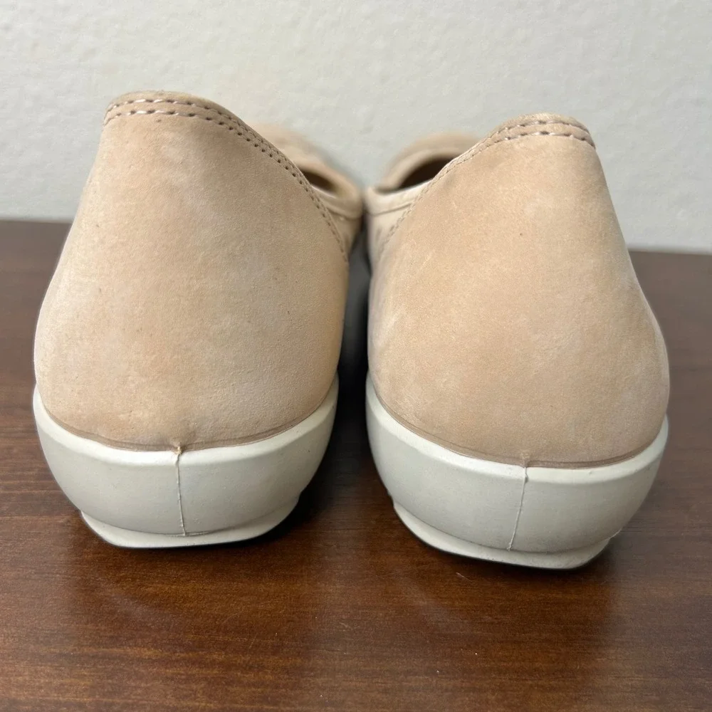 hotter flats livvy
