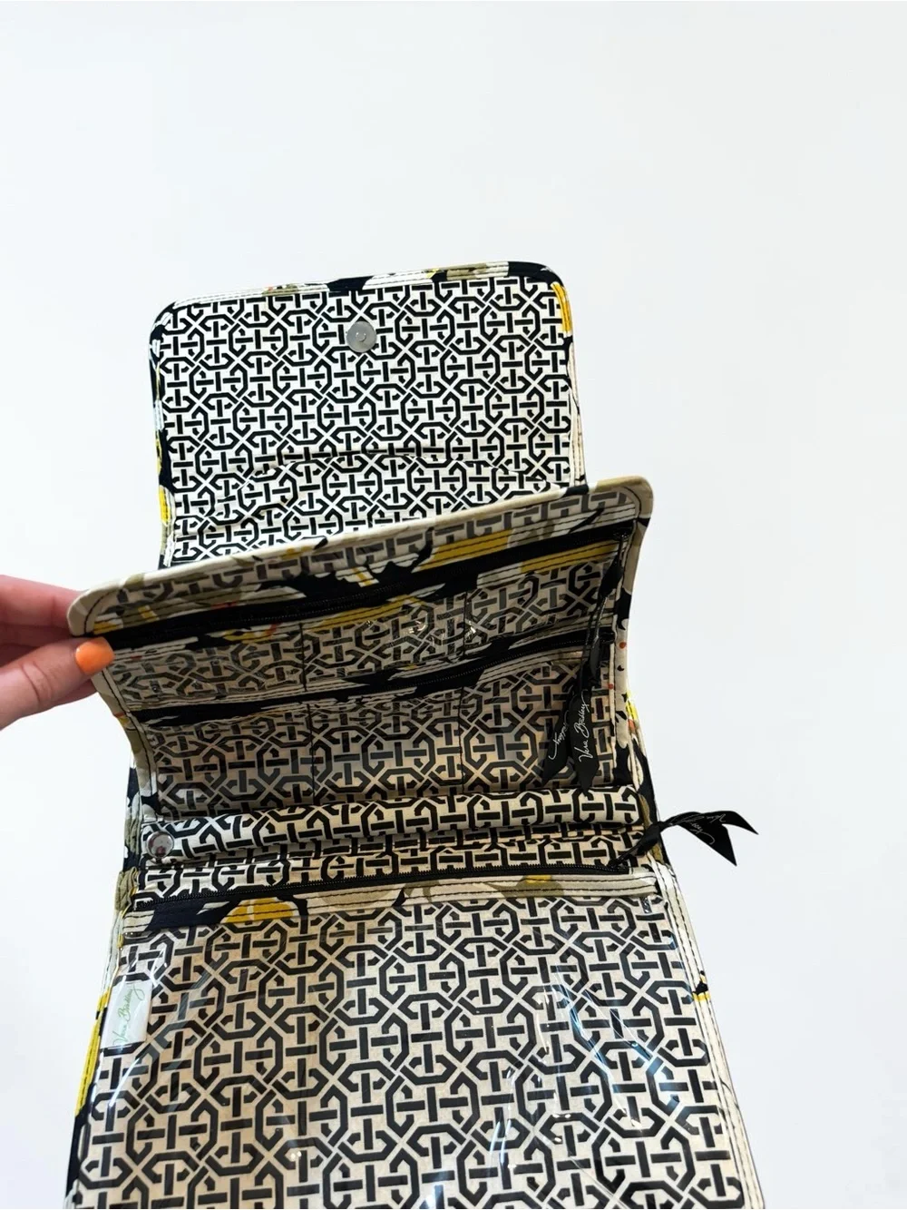 Vera Bradley Dogwood Retired Jewelry Folio Travel Organizer Case Yellow Black