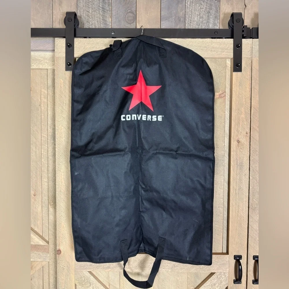 Converse garment bag