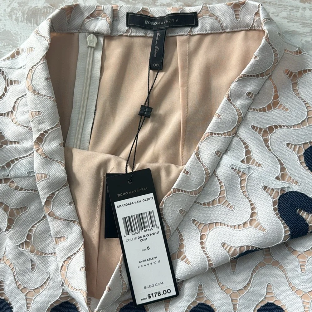 BCBGMaxAzria small top
