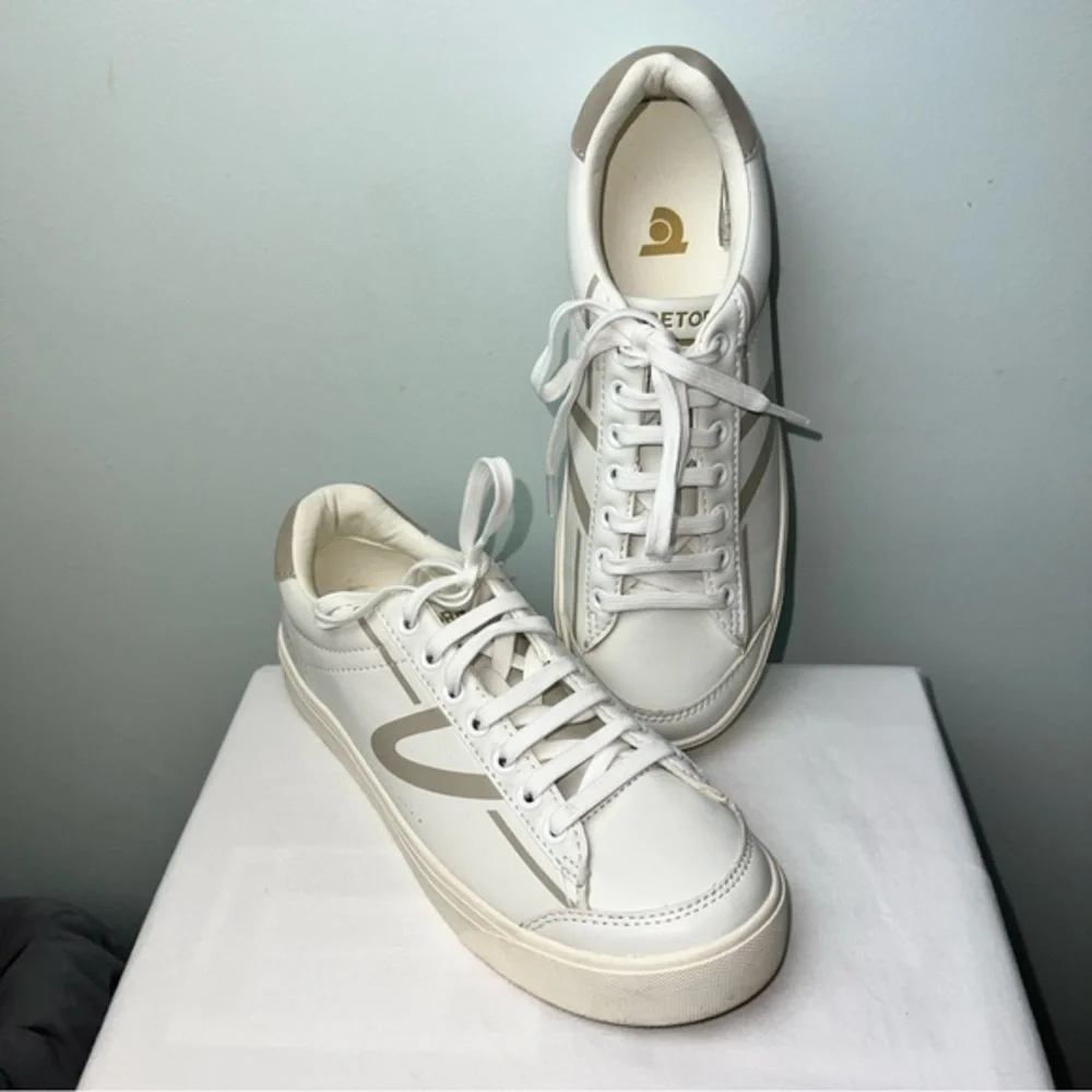 Tretorn Serve Sneakers White and Beige Women's Size 7 Low Top Tennis Shoes