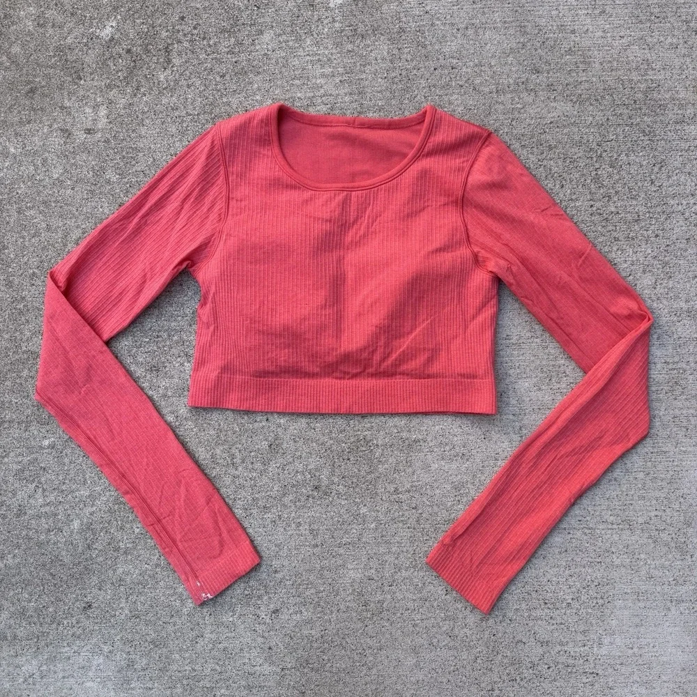 Lululemon Ebb‎ to Street Long Sleeve Shirt Pale Raspberry Size 8