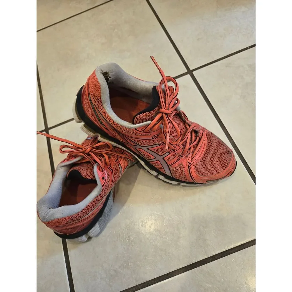 Asics women running