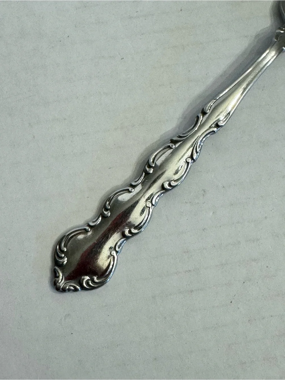 Oneida Deluxe Stainless Mozart 1 Dinner Fork 7 1/4