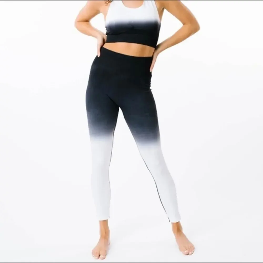 ZYIA active high