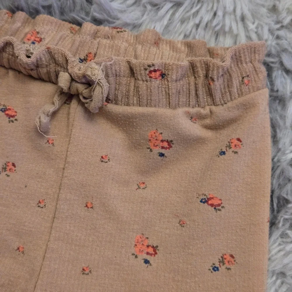 Zara Baby Floral Knit Leggings Tan Beige Flower Print Ribbed Cuffs 12-18‎ Months