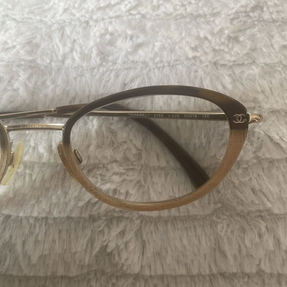 Chanel Cream Semi Half Tortoise Rim Vintage Goldtone Metal Sided Glasses