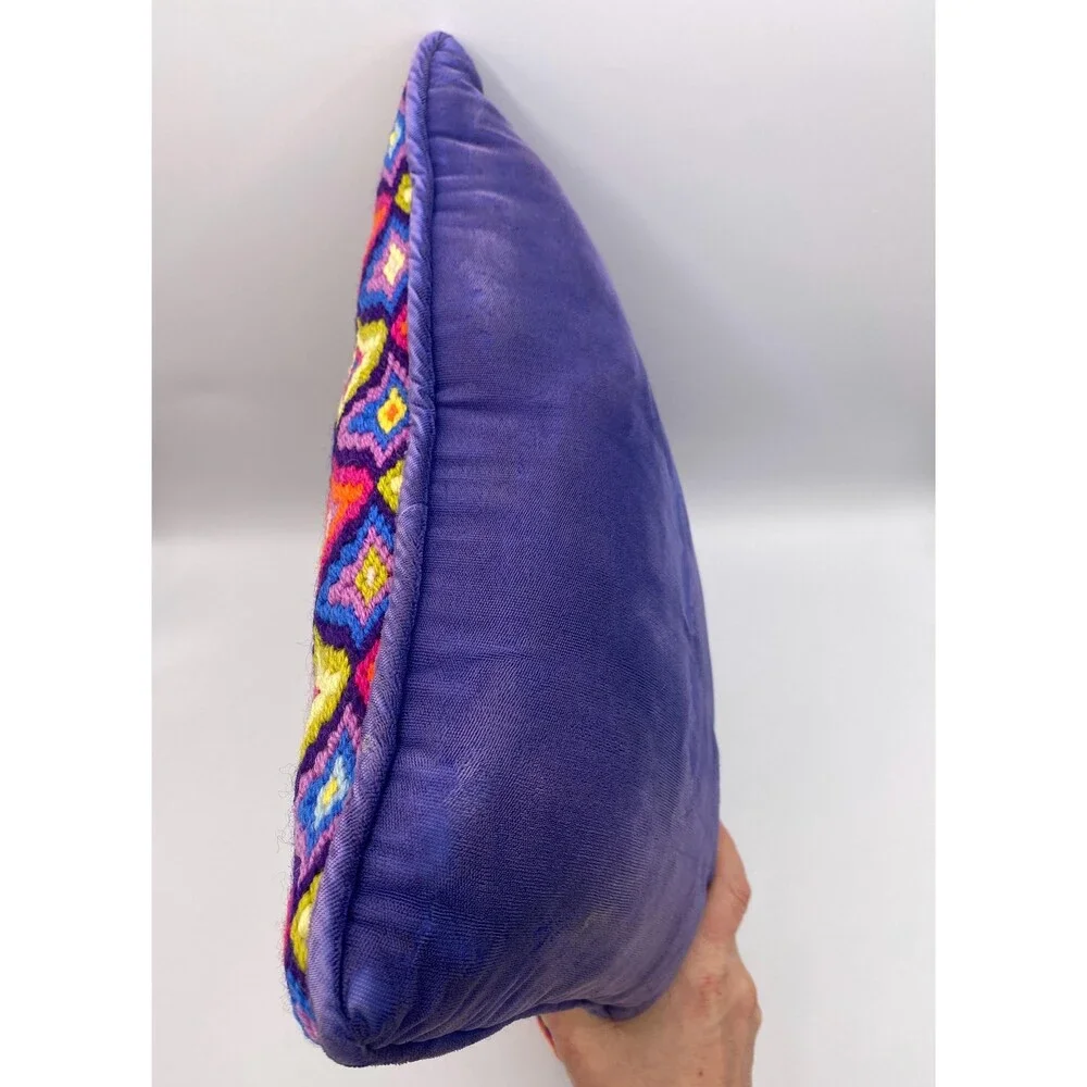 Bargello note pillow
