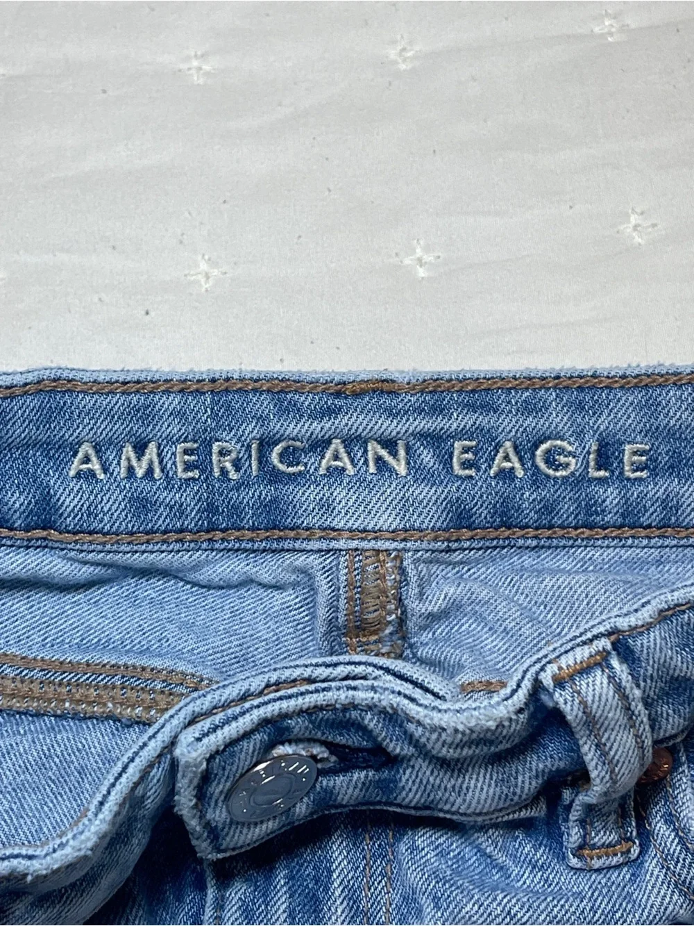 American Eagle Outfitters refresh your
