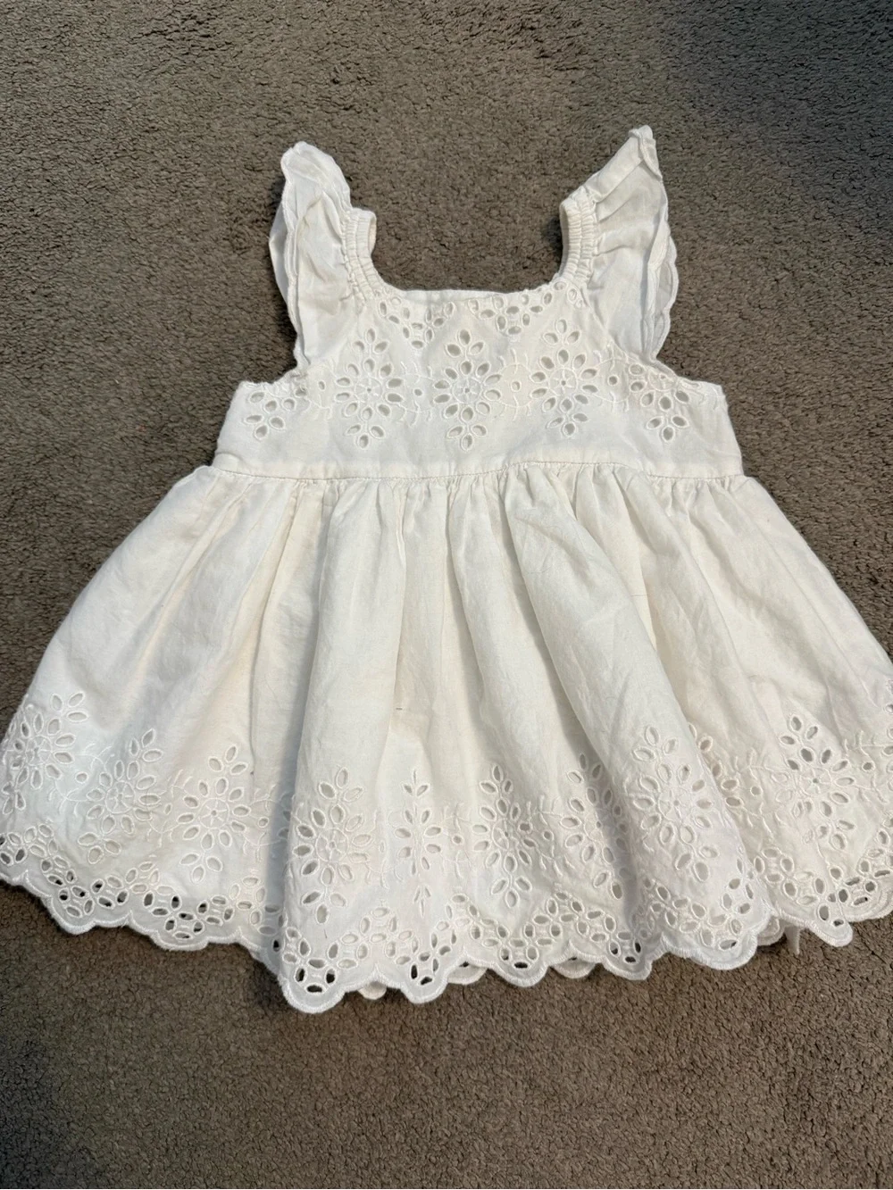 Baby Gap White Eyelet Flutter Sleeve Dress
