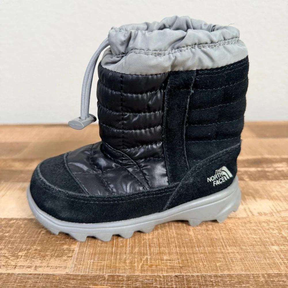 The North Face Winter Snow Boots Toddler 5 Black Gray Insulated‎ NF00CXY4