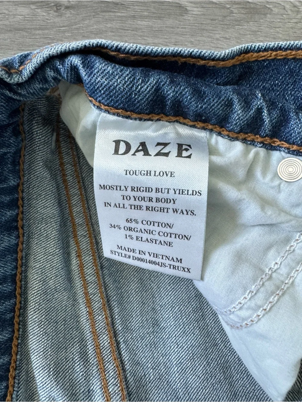 Daze high rise