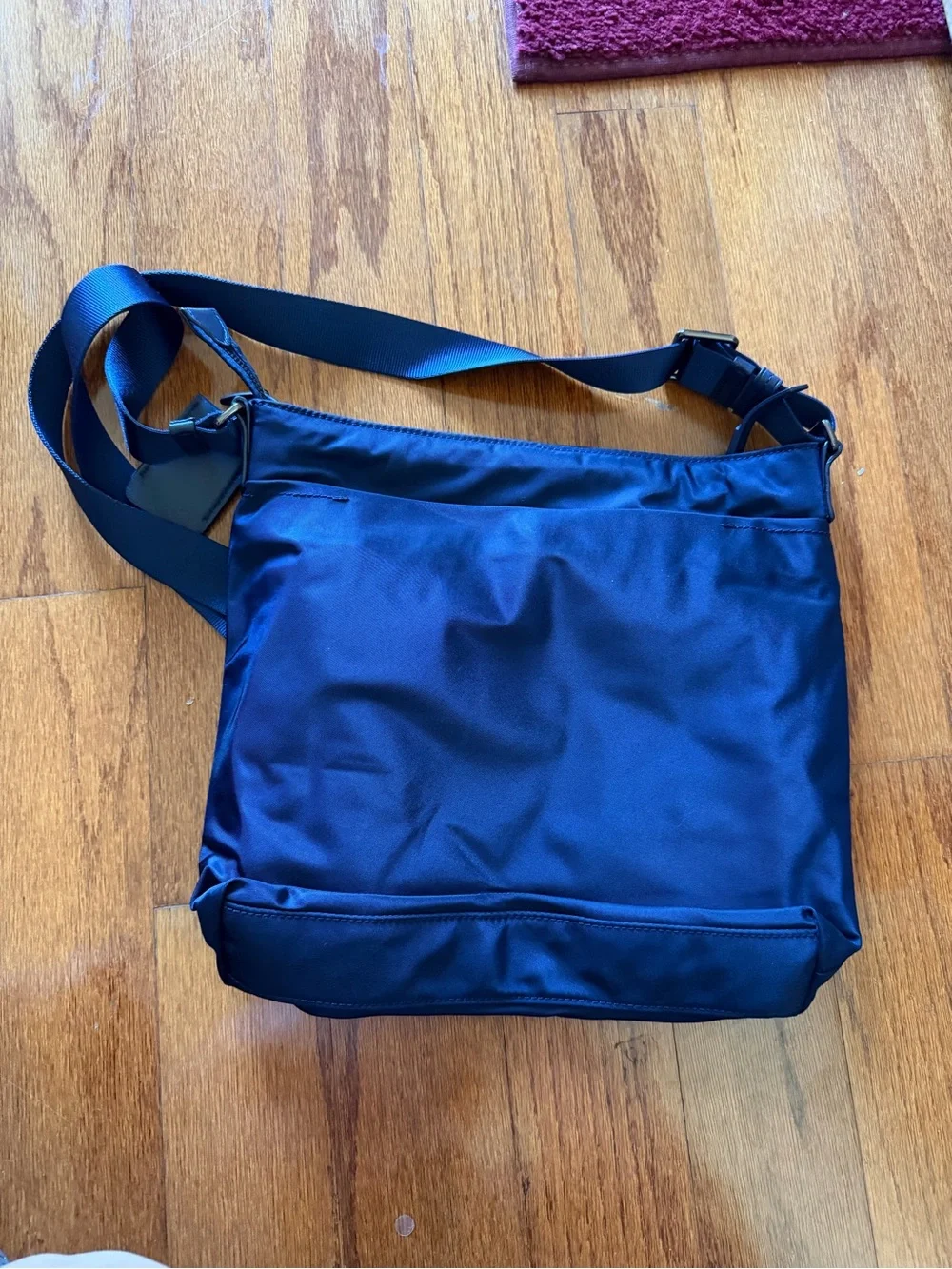 Tumi Navy Nylon Messenger Crossbody Bag