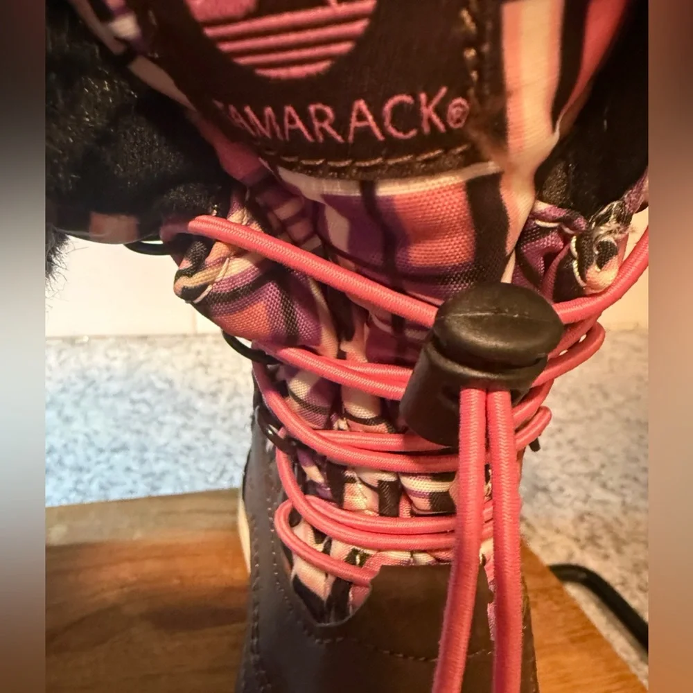 Tamarack •lined pink or