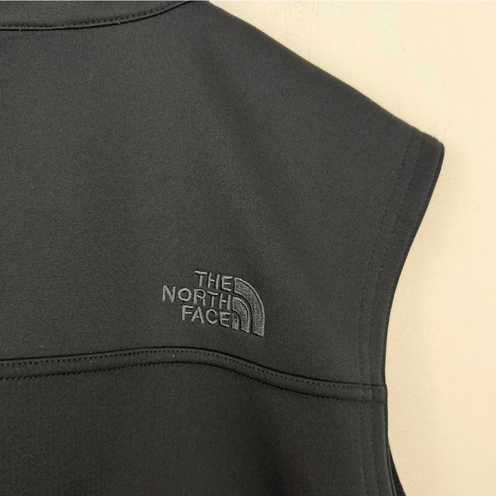 The North Face WindWall Vest Mens Large Solid Black Softshell Apex No Logos