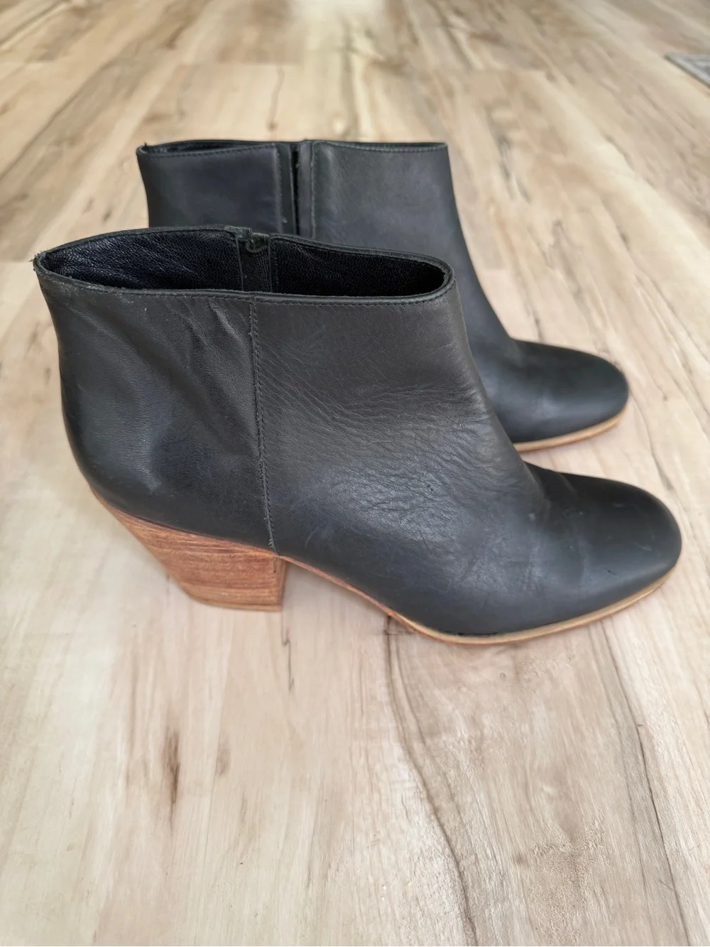 Rachel Comey Mars Ankle Booties- Black leather with Stacked Wood Heel - 9 - GUC