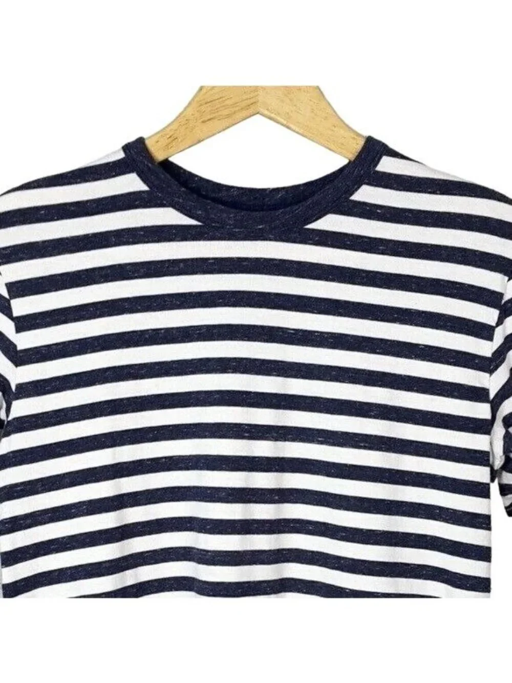 Children's Place Boys Striped Shirt Blue White Large Long Sleeve Pullover Crew