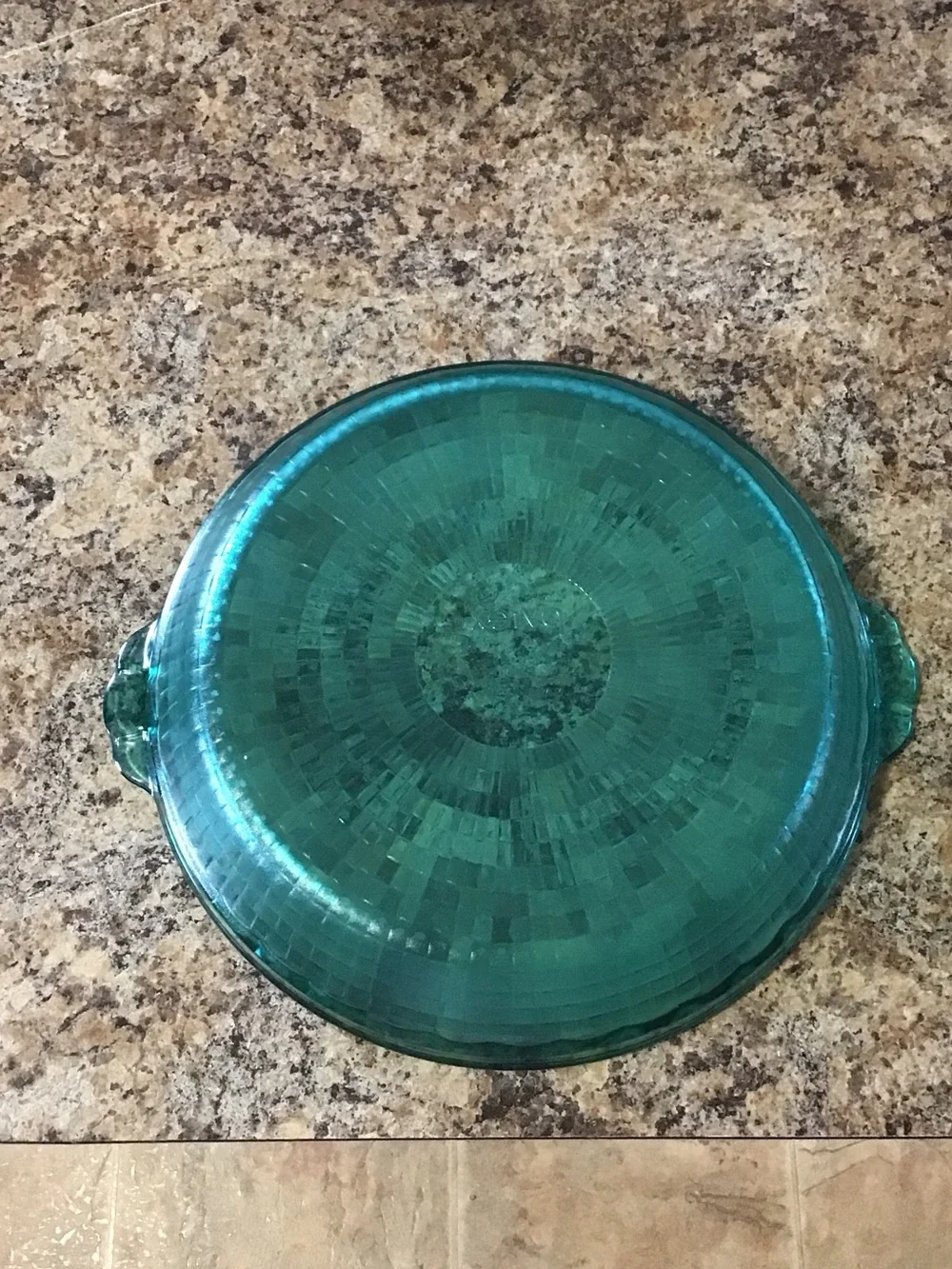 Pyrex pattern tabletops carrying