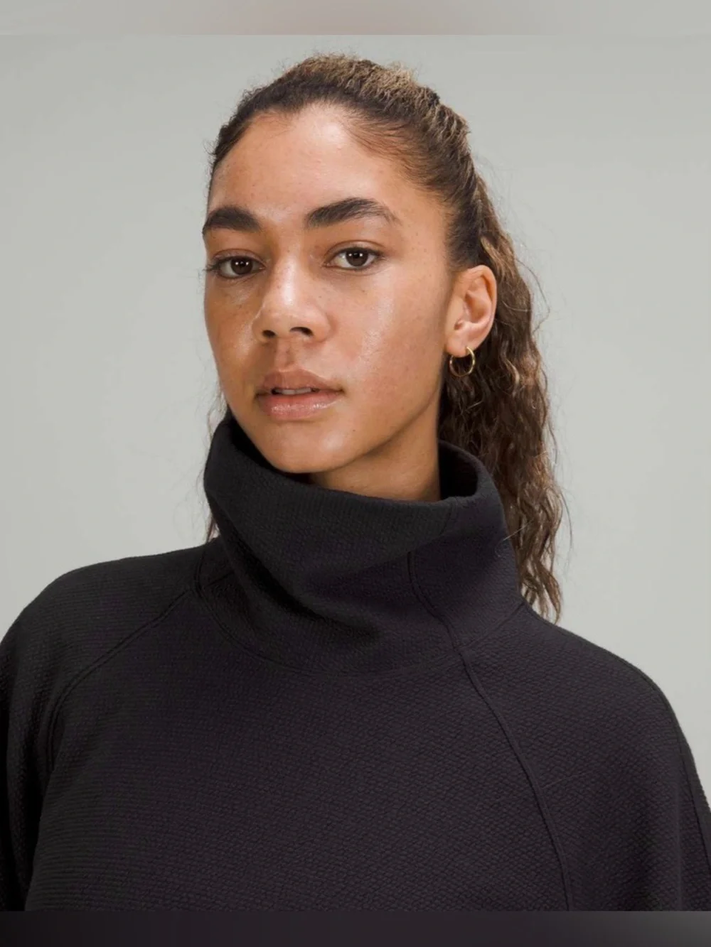lululemon athletica jersey four neck