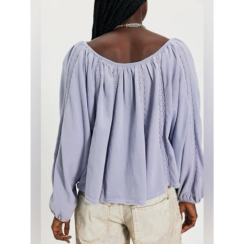 Free People stains features scoop