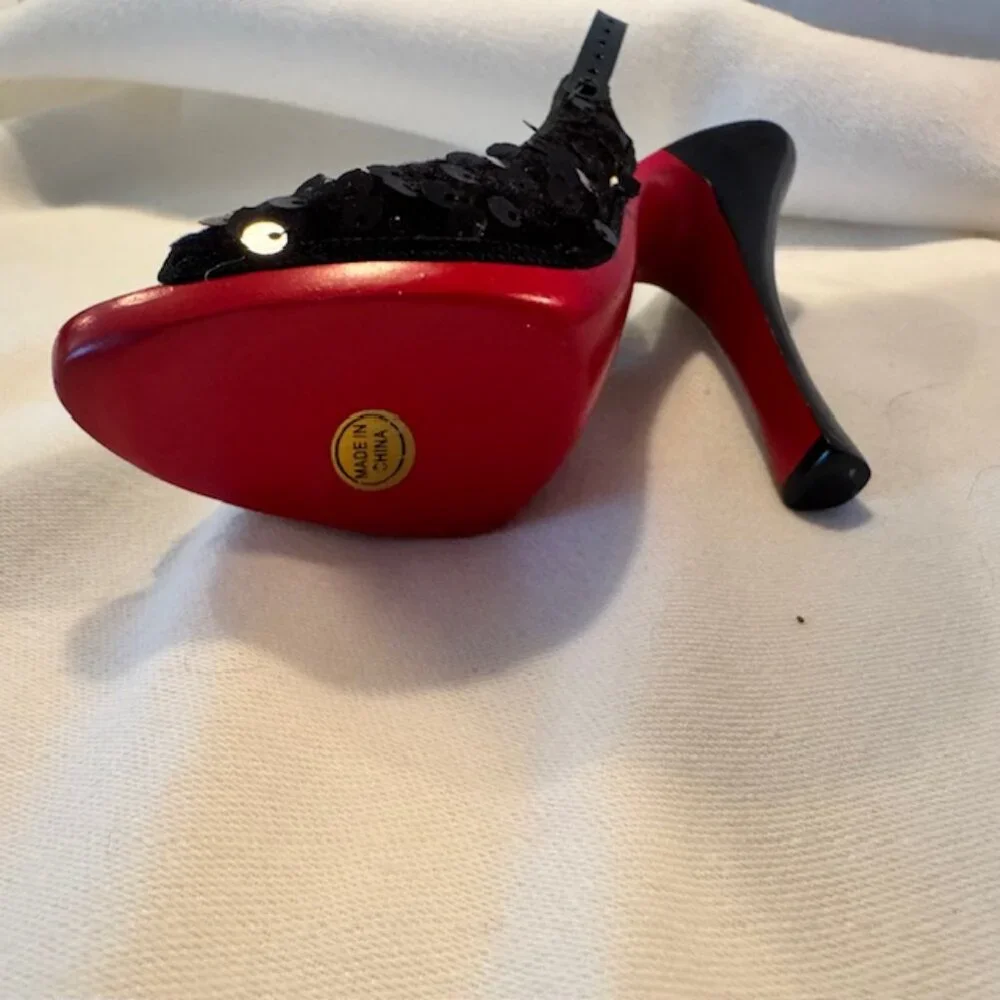 Black Sequin, Red Bottom, Sling Back Stiletto Jewelry Display -Like New w/ Box