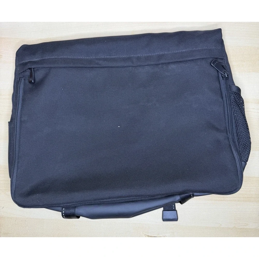 TUMI T TECH 57012D Black Yellow Ballistic Nylon Messenger Bag w/ Strap & Manual