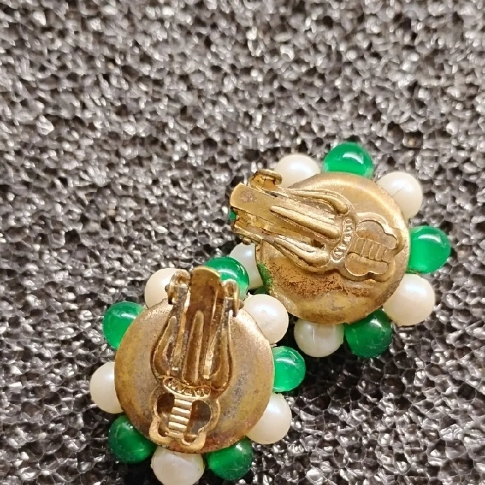 N/A vintage pair