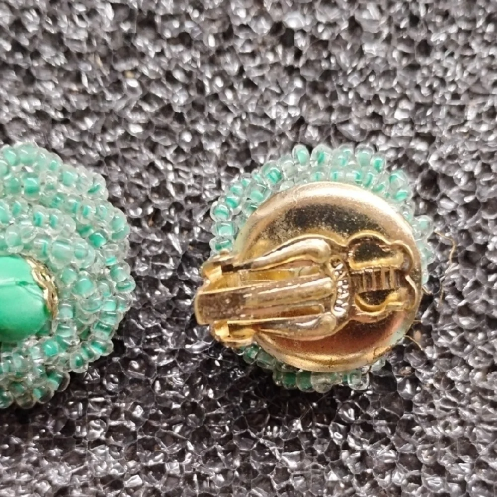 N/A vintage pair