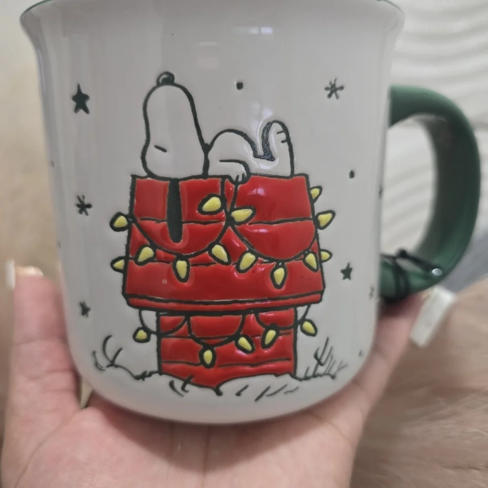 Peanuts mug featuring