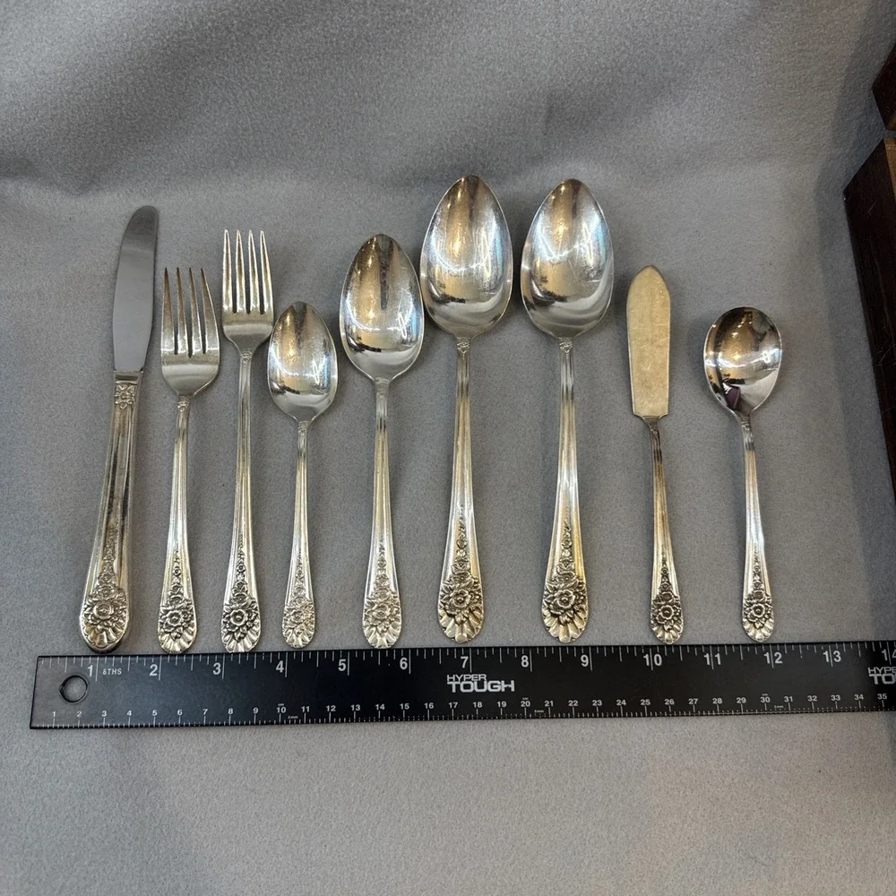 Wm. Rogers & Son up sale